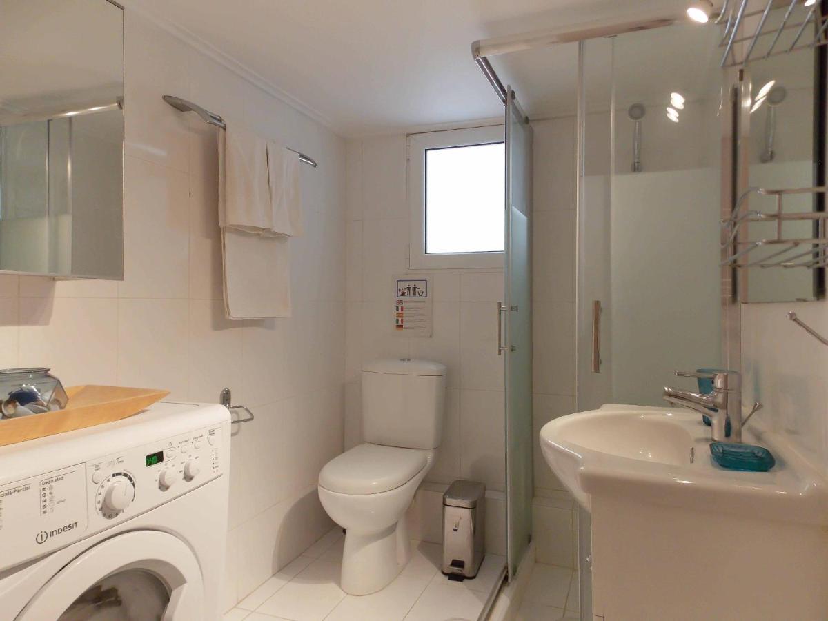 Cozy Plaka Apartment Атина Екстериор снимка