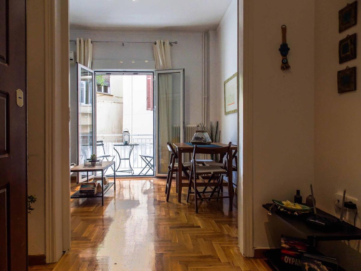Cozy Plaka Apartment Атина Екстериор снимка